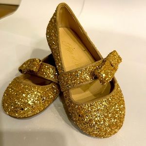 Girls gold sparkle shoes